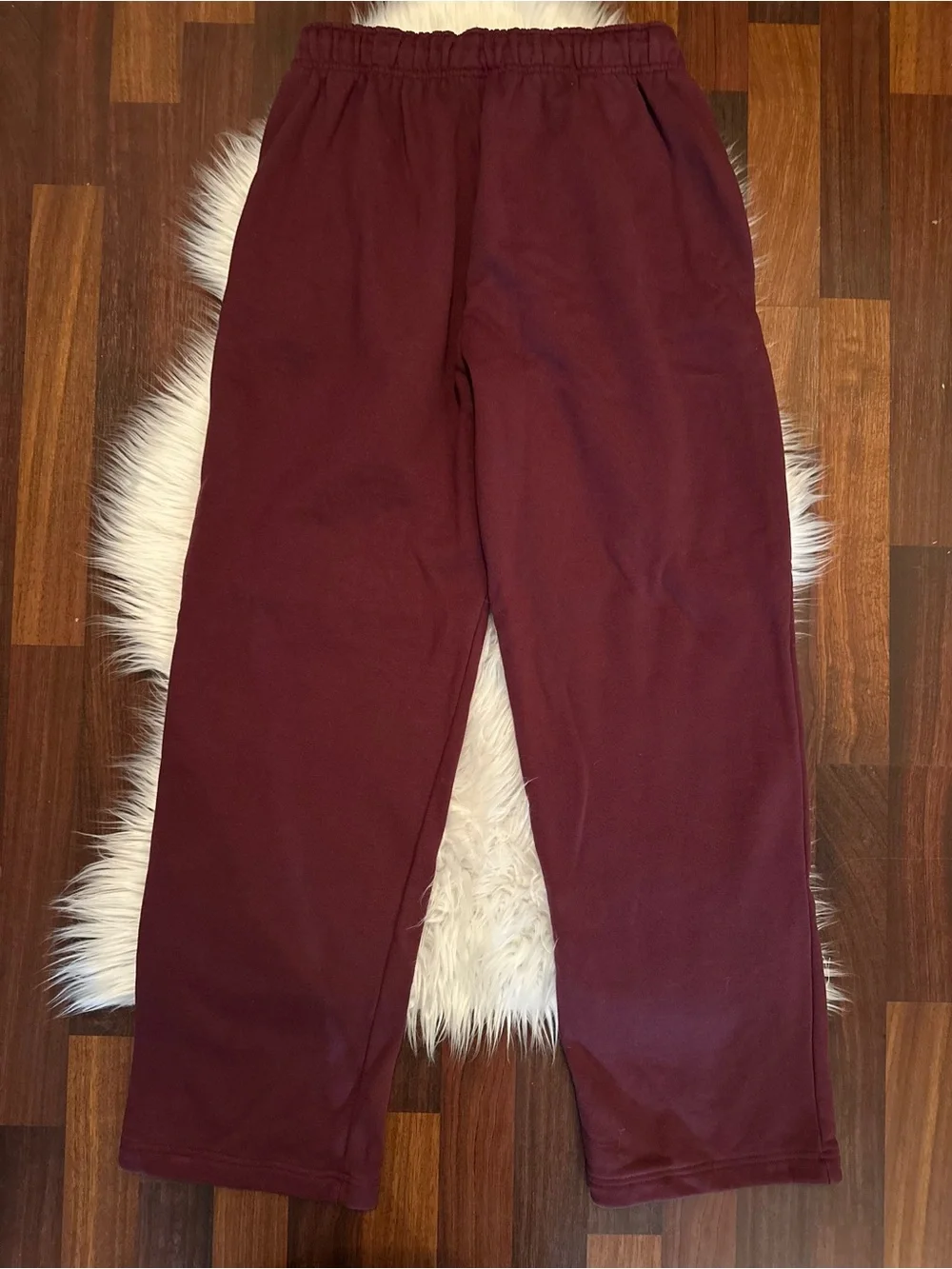Alo Accolade Burgundy Straight Leg Sweatpants